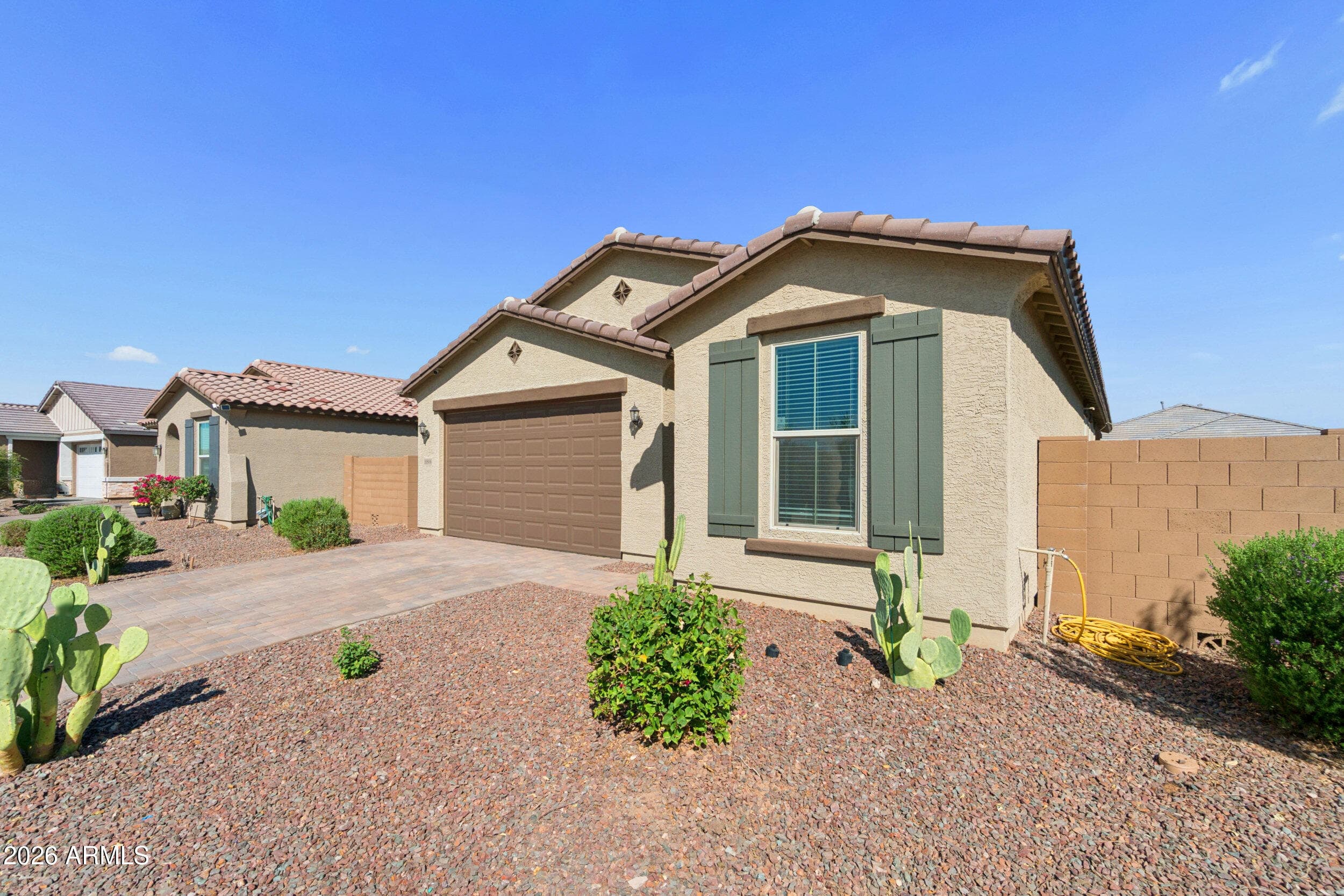 10806 W TONTO Street — photo 3 of 38