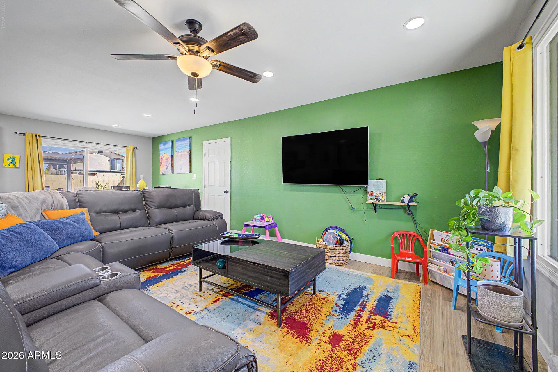 3844 W CARIBBEAN Lane — photo 4 of 28