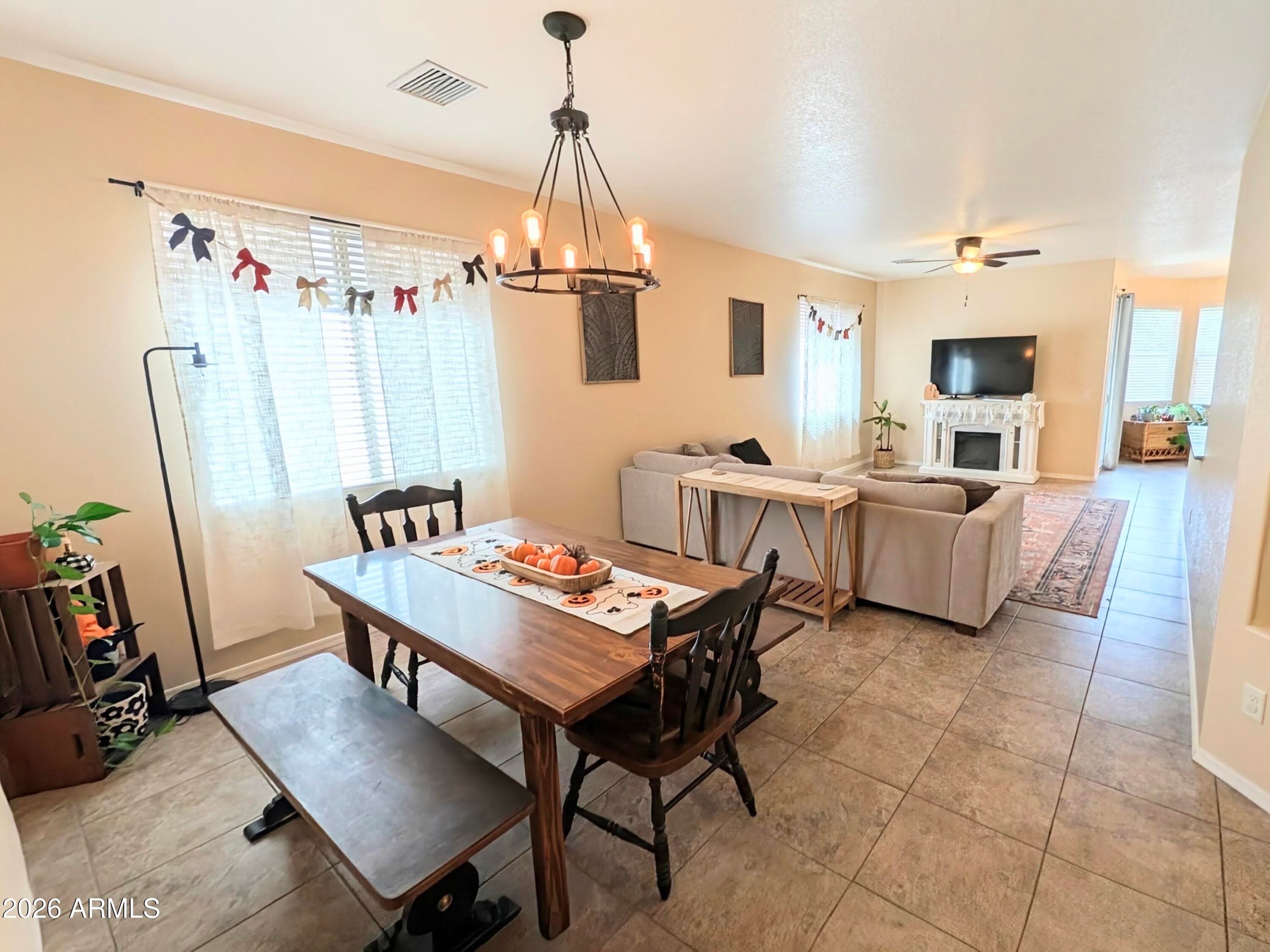 1440 BONNIE VIEW Place — photo 2 of 34