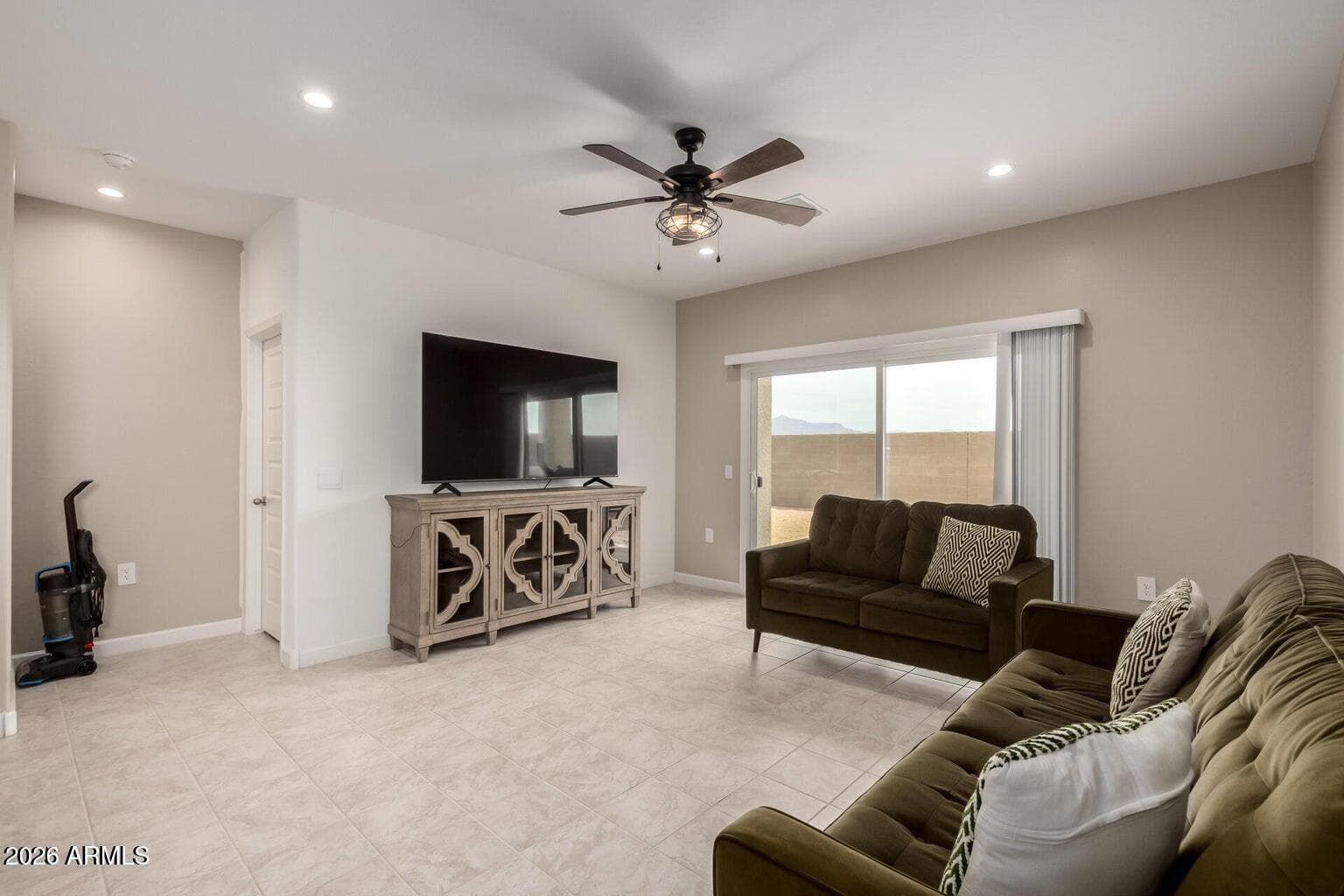 10347 S Saguaro Drive — photo 3 of 14