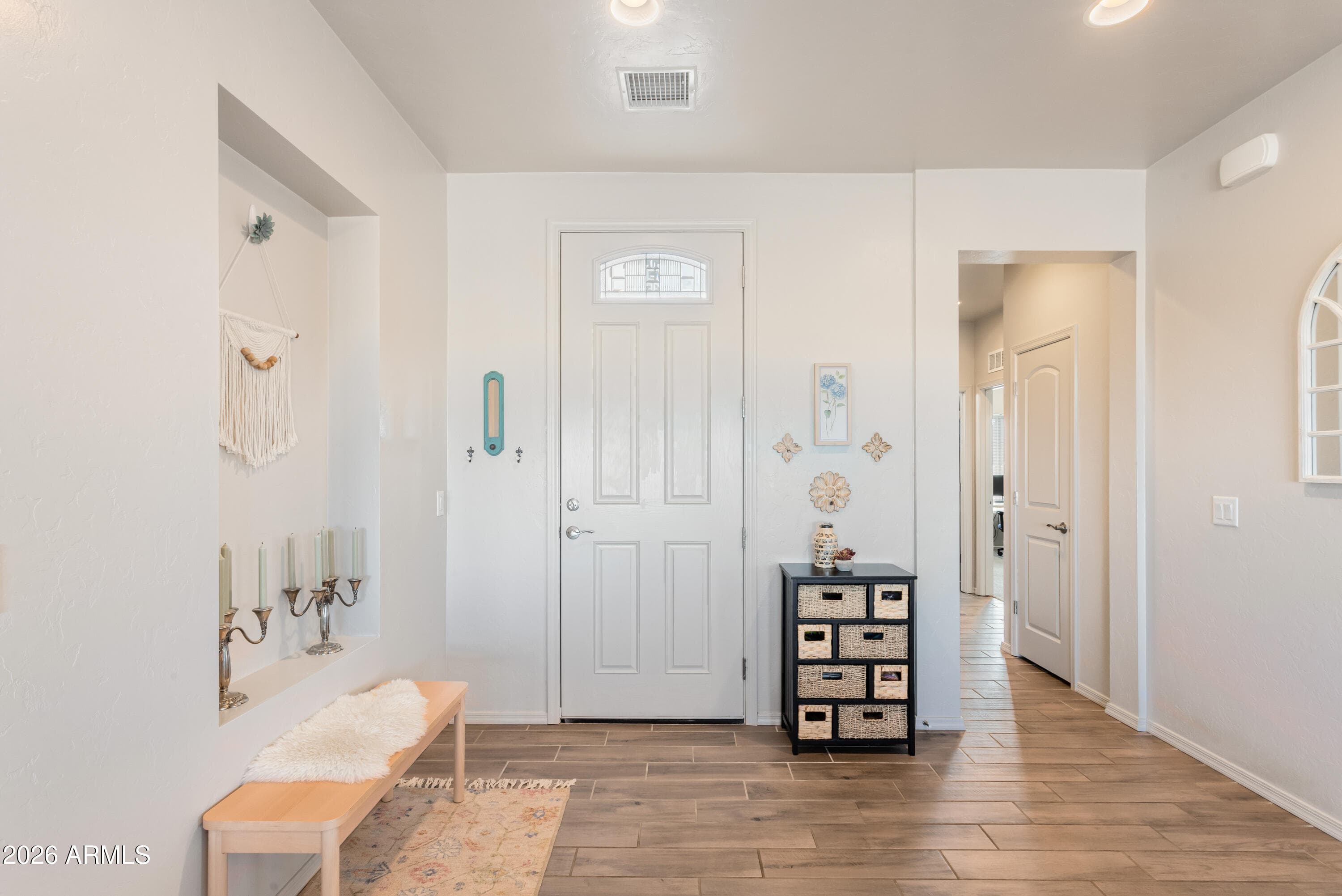 6733 E VAQUERO Circle — photo 3 of 41