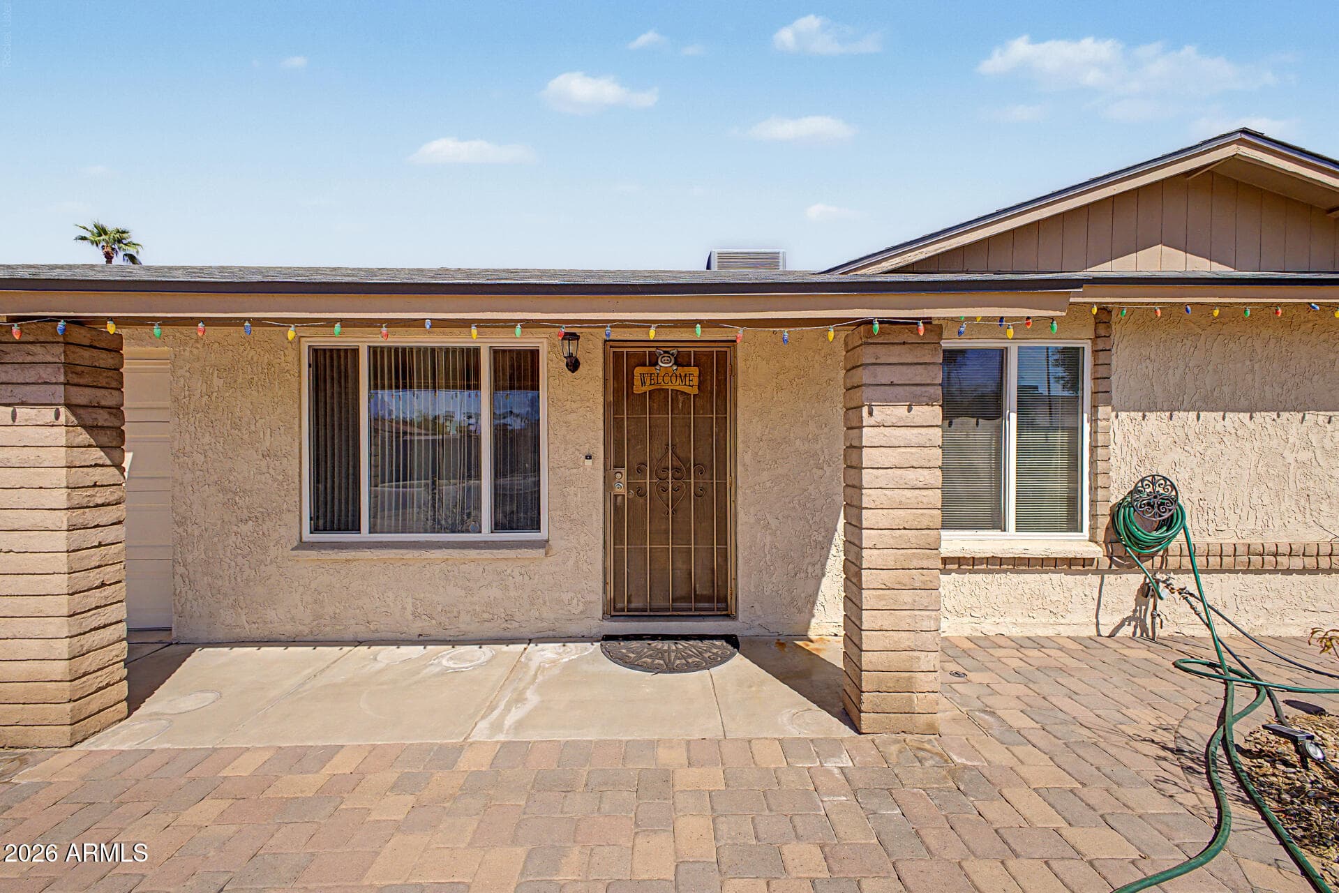 1608 W STRAFORD Drive — photo 4 of 26