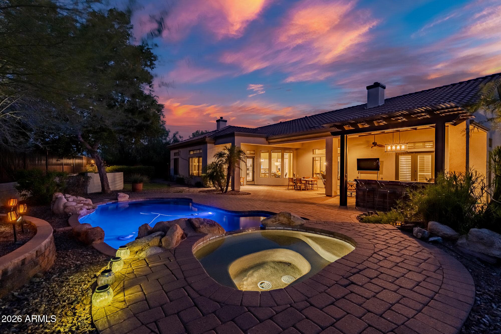 1813 W CAMARGO Court — photo 4 of 70