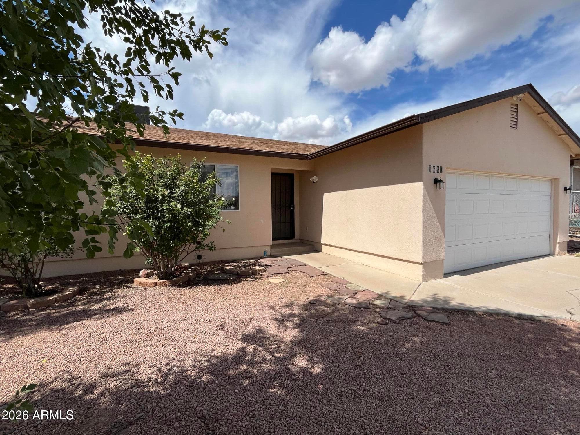 5680 N Debbie Lane — photo 4 of 35
